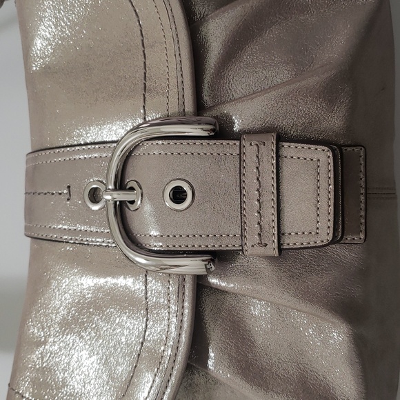 Coach Vintage Soho Elegant Metallic Leather Shoulder Bag - Picture 2 of 12